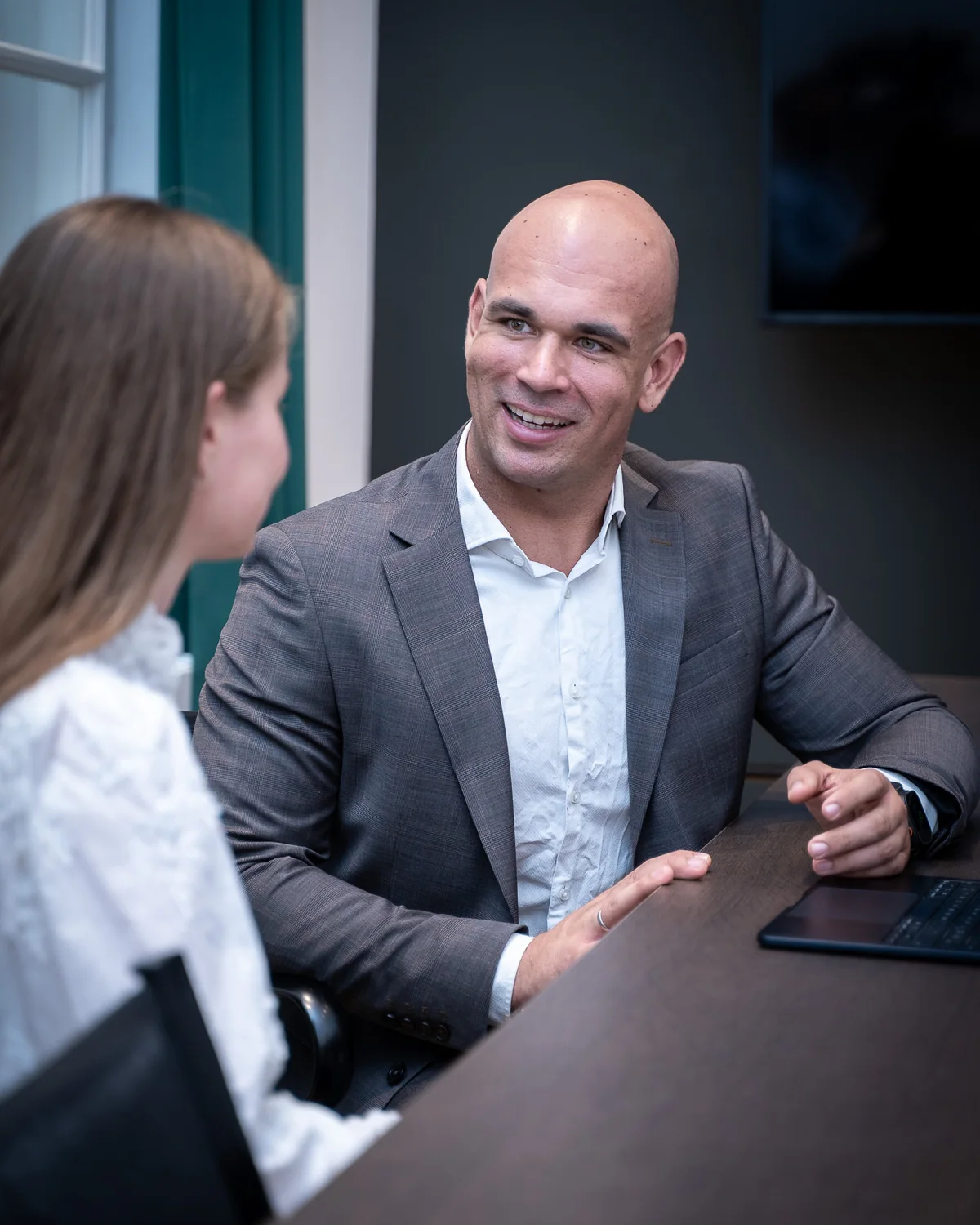 Felix Geyer im persönlichen Beratungsgespräch